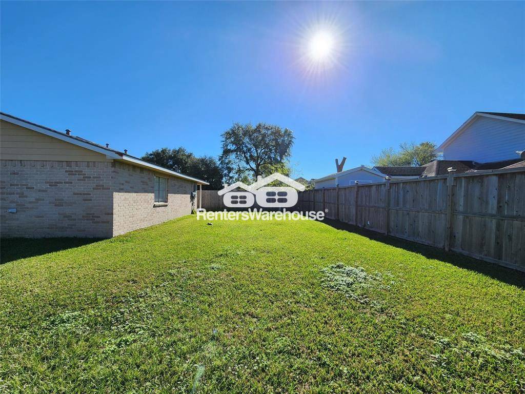 Building Photo - 1619 Merton Dr