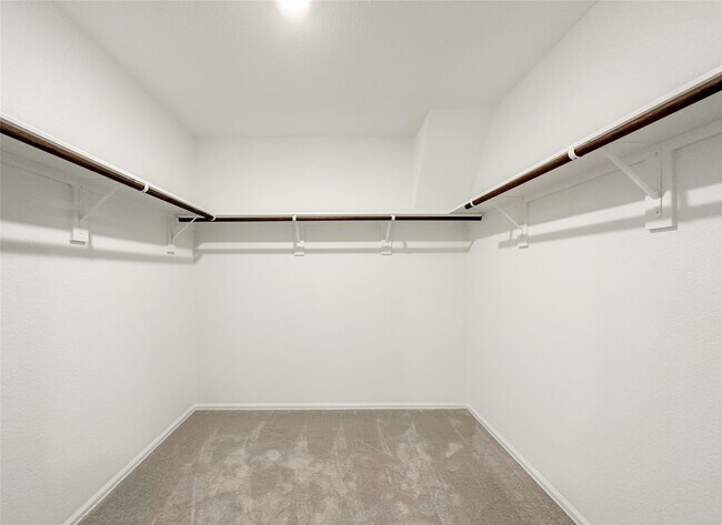 Building Photo - 1480 Las Cuevas Dr