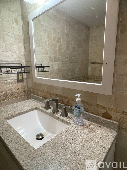 Building Photo - 795 Hammond Dr