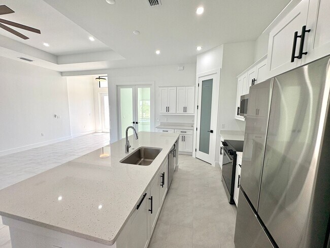 Building Photo - Brand New Construction Pool Home - 3 Beds + Den, 2 Baths, 3 Car Garage