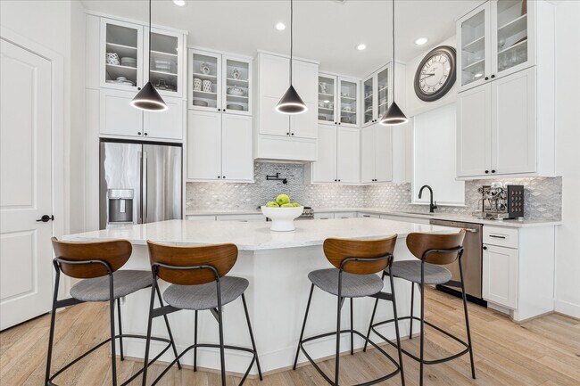 Building Photo - 3609 Lannister Ln