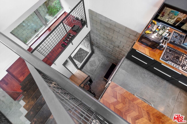 Building Photo - 6127 Glen Tower St