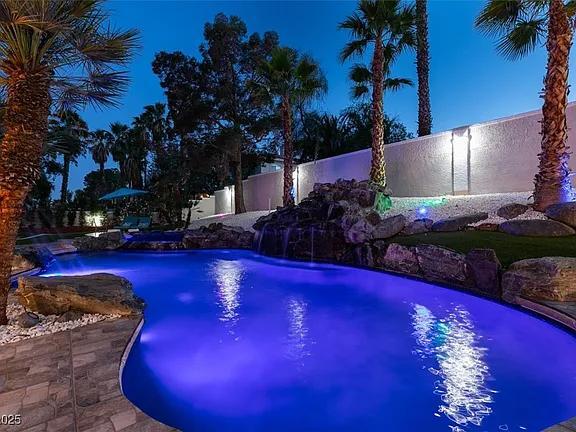 Building Photo - 2101 Diamond Bar Dr