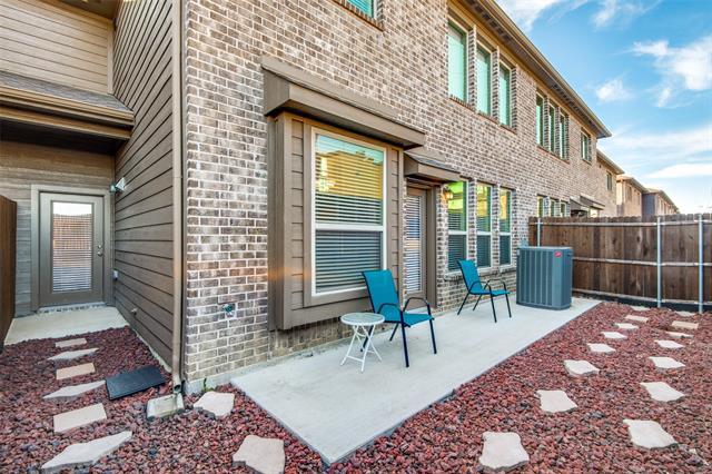 Building Photo - 4415 Samarth St