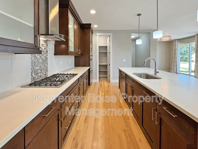 Building Photo - 2784 S Trailwood Way