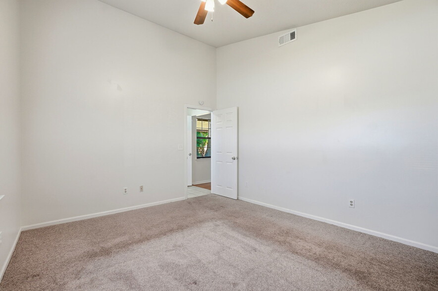 Building Photo - 2107 Geralo Ln