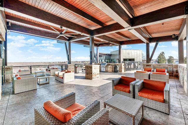 Building Photo - 2026 Silent Shore St