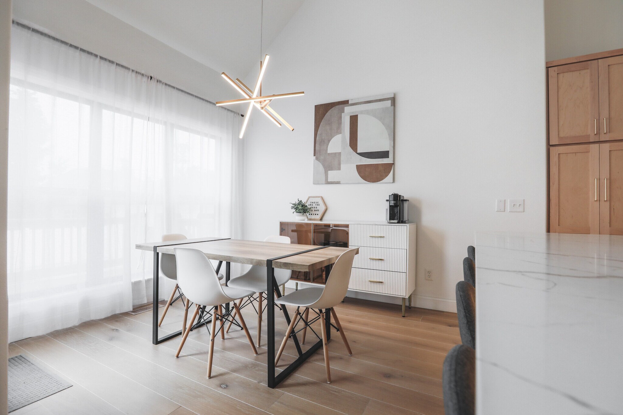 Building Photo - 2010 Merlin Dr