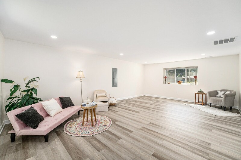 Building Photo - 10508 W 129th Ave