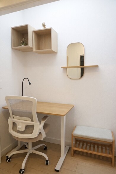 Building Photo - 1650 Sheridan Blvd