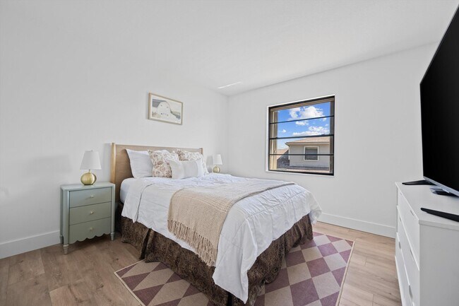 Building Photo - 4451 Willow Pond Rd