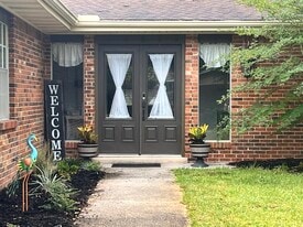 Building Photo - 45 Cinderella Ln NW