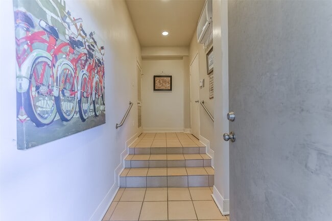 Building Photo - 18418 E De Vaca Ln