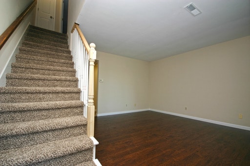 Building Photo - Southview Plaza Townhomes