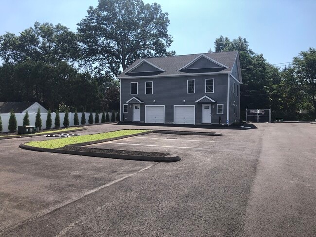 Building Photo - 407 Woodmont Ave