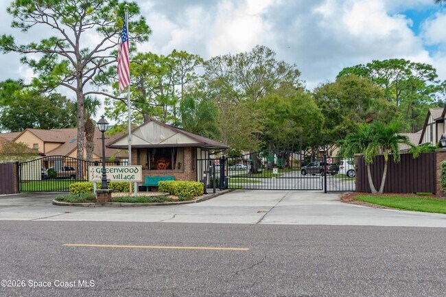 Building Photo - 9012 Brighton Ct