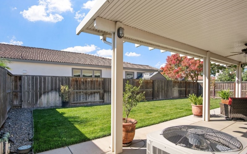 Building Photo - 602 Criolla Dr