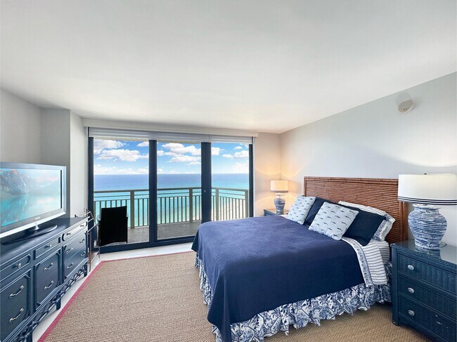 Building Photo - 3000 N Ocean Dr