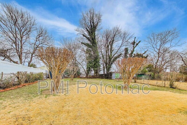 Building Photo - 12609 Holdridge Rd