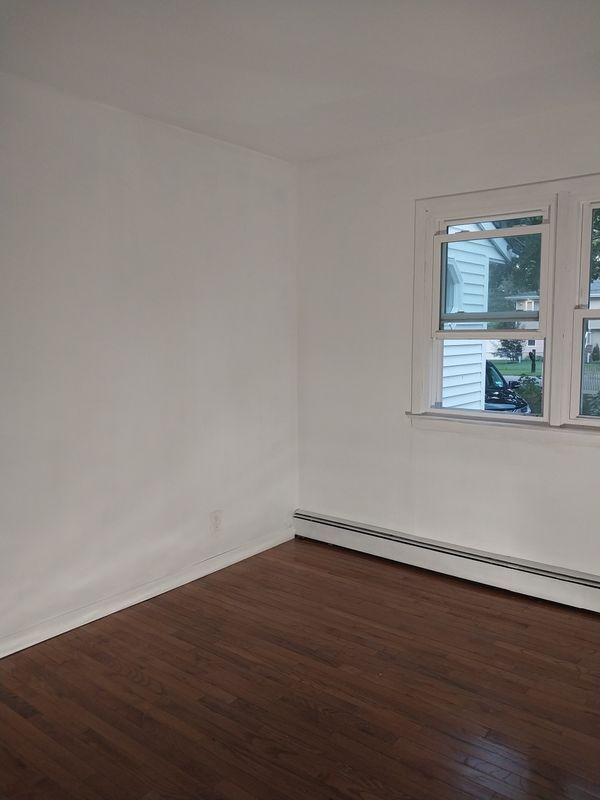 Building Photo - 282 Whittier Dr