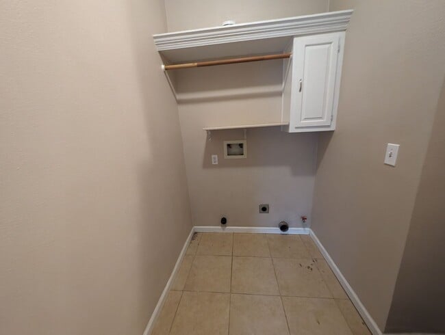 Building Photo - 3861 Hurner Ct