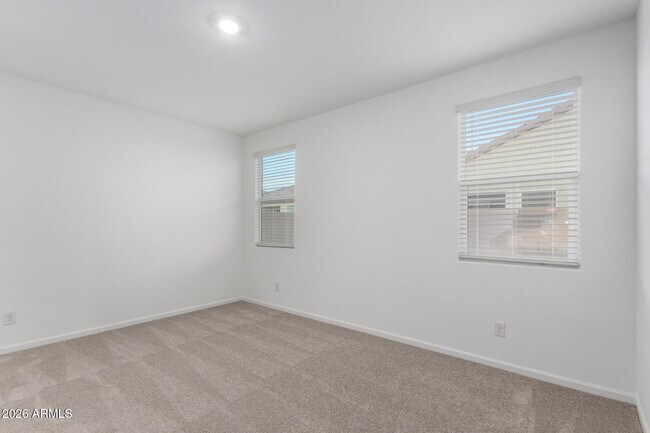 Building Photo - 9836 W Catalina Dr