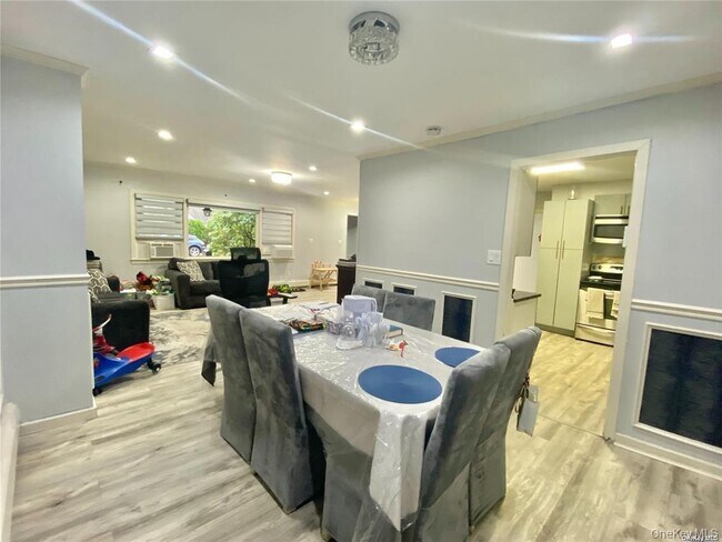 Building Photo - 107 Baker Hill Rd