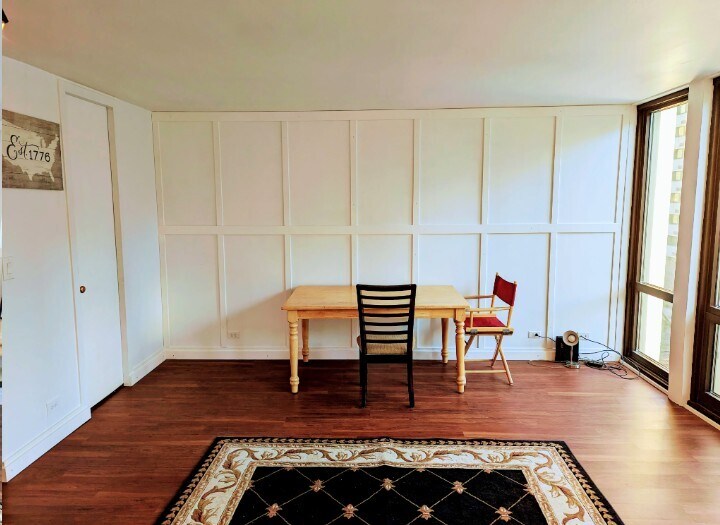 Building Photo - 1 E Scott St