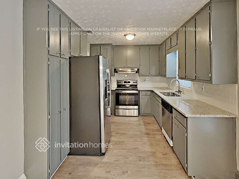 Building Photo - 3246 Bruckner Blvd SW