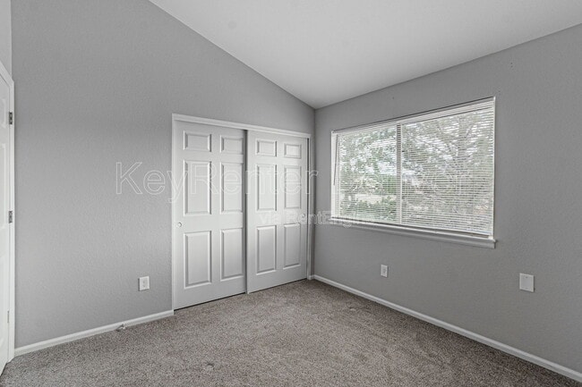 Building Photo - 1099 S Walden Way