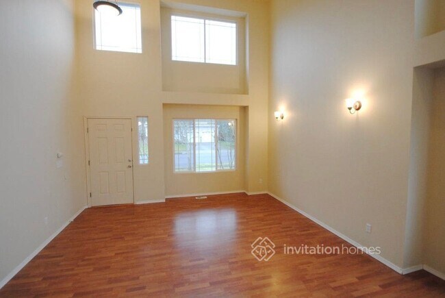 Building Photo - 1306 Williams Ave NW