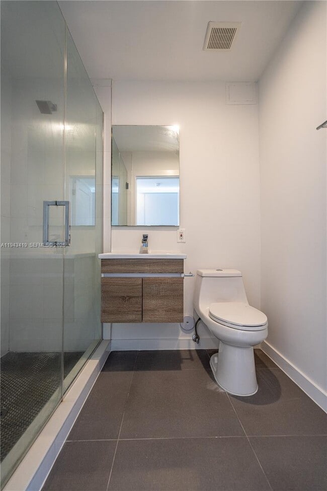 Building Photo - 924 Marseille Dr