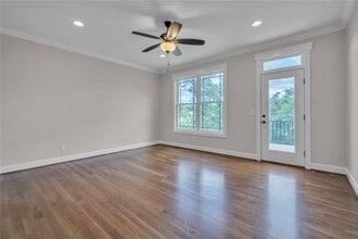 Building Photo - 137 Crawford Lake Dr