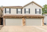 Building Photo - 2110 E Cinnamon Way