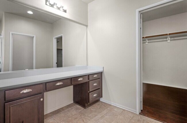 Building Photo - 41190 Corte Alto Collina