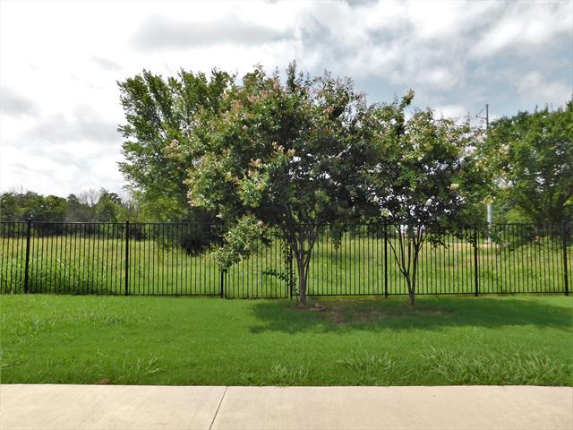 Building Photo - 2720 Aspen Hill Dr