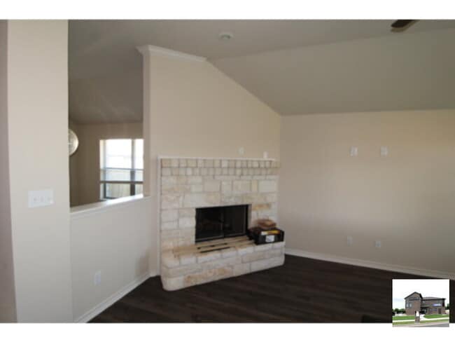 Building Photo - 2517 Nolan Creek St