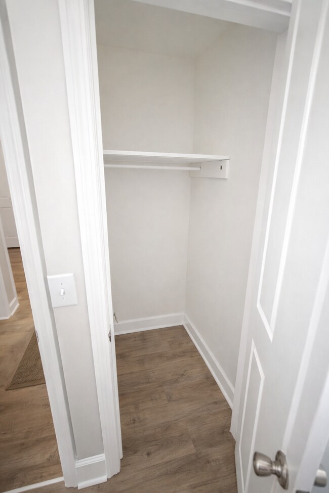 Building Photo - 3258 Napier Ave