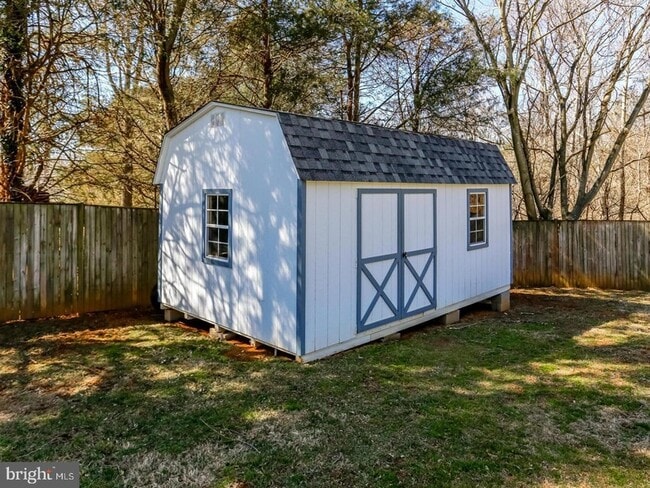 Building Photo - 7224 Princess Anne Ct