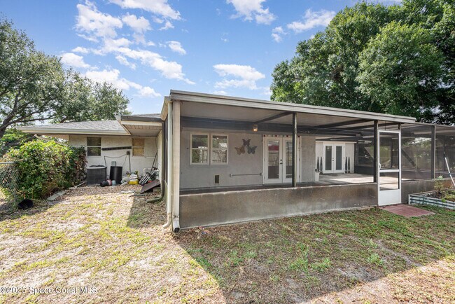 Building Photo - 1241 Riviera Dr NE