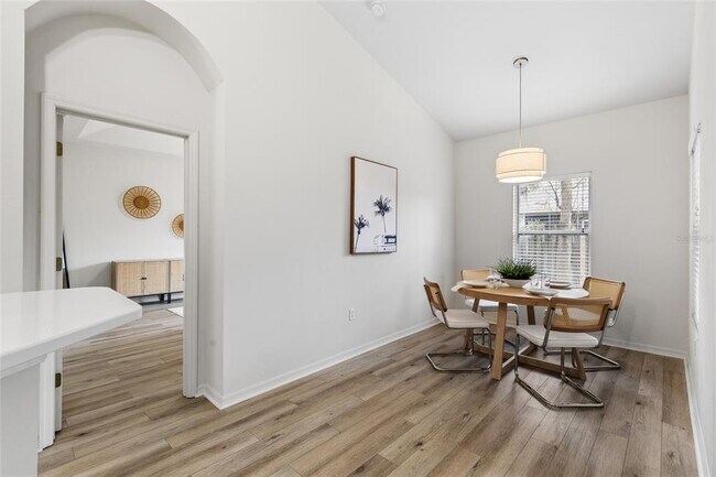 Building Photo - 1780 SW 65th Dr