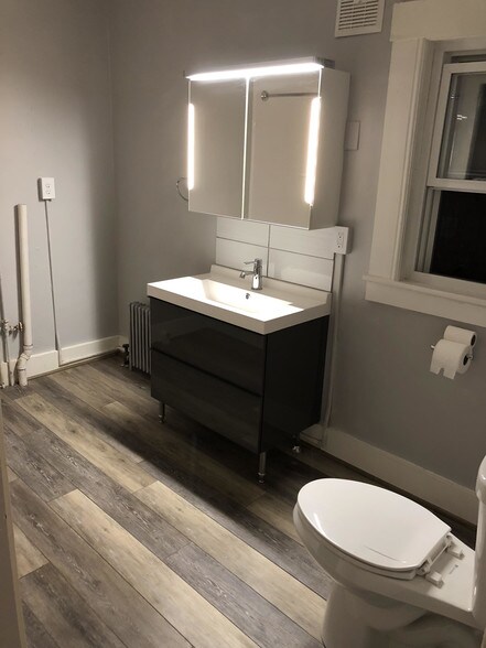 Vanity with drawers - 48 Concord St