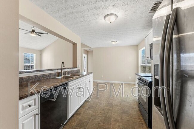 Building Photo - 296 High Meadows Cir