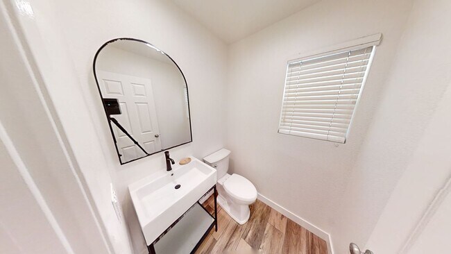 Building Photo - 4 Bedroom Home in Rolling Hills Community Yucaipa CA