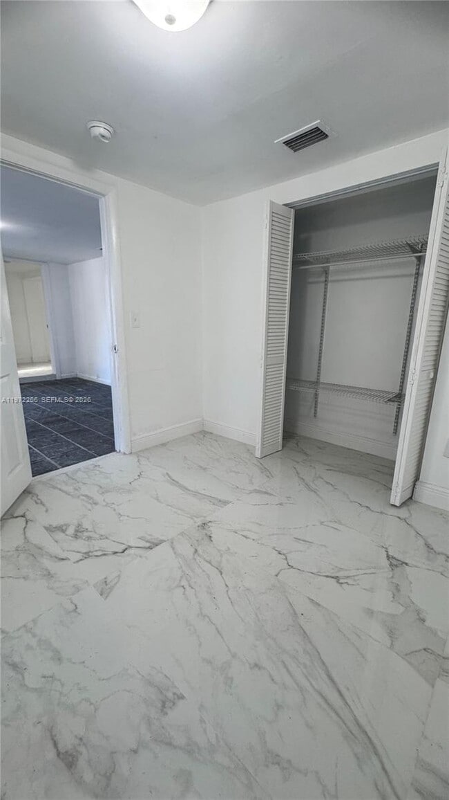 Building Photo - 5158 NW 23rd Ave