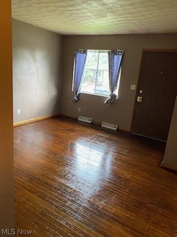 Building Photo - 990 Bellevue Ave