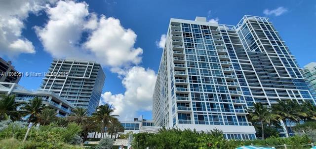 Building Photo - 6801 Collins Ave