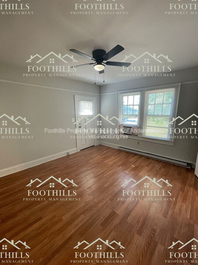Building Photo - 509 N Fant St