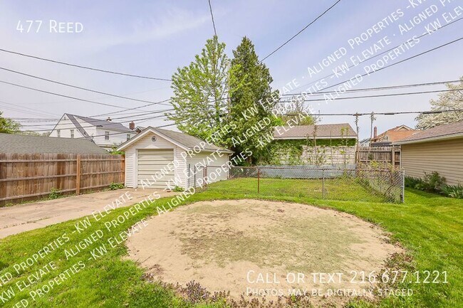 Building Photo - 477 Reed-