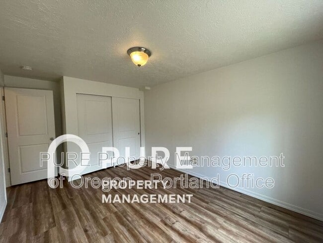 Building Photo - 8584 SE 72nd Ave